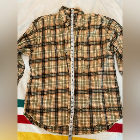 Vintage Plaid Button Down - Sz L - Picture 4 of 4